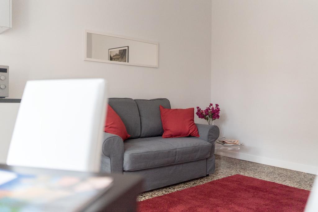 Venier Apartment เวนิส ภายนอก รูปภาพ